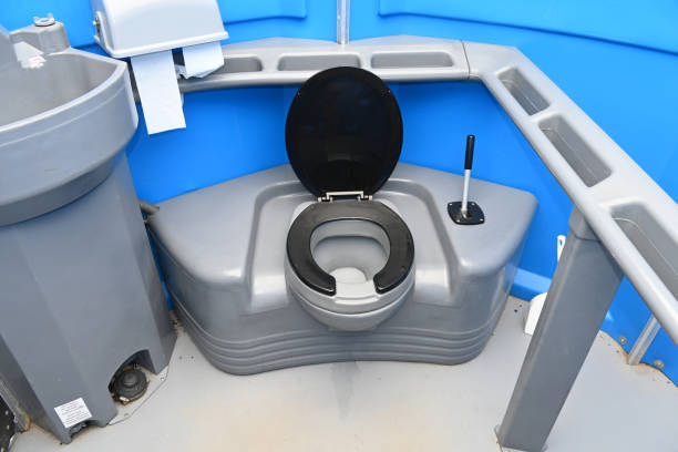 Best Best portable toilet rental  in Leoti, KS